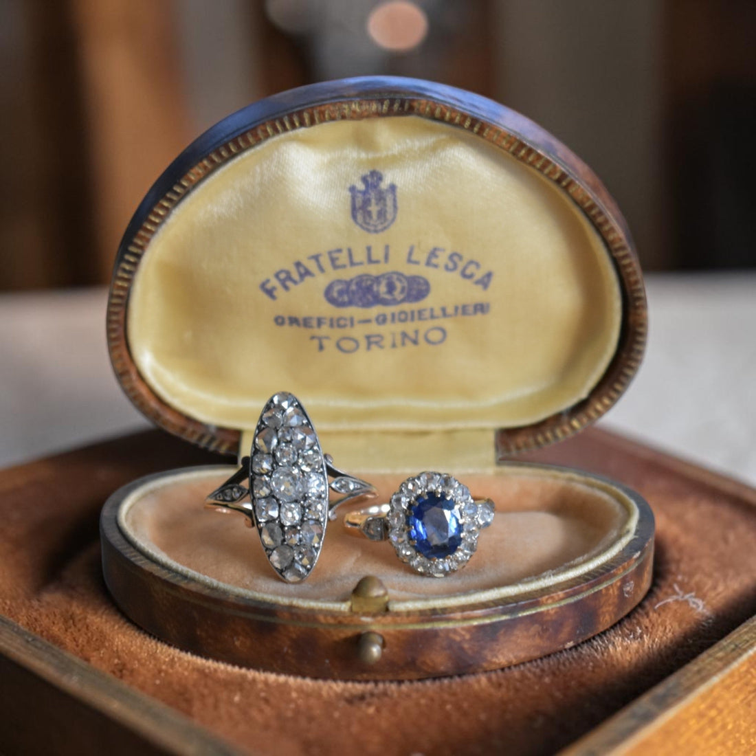 Old mine cut diamonds antique Art Deco ring  platinum — Antique Jewelry Finds