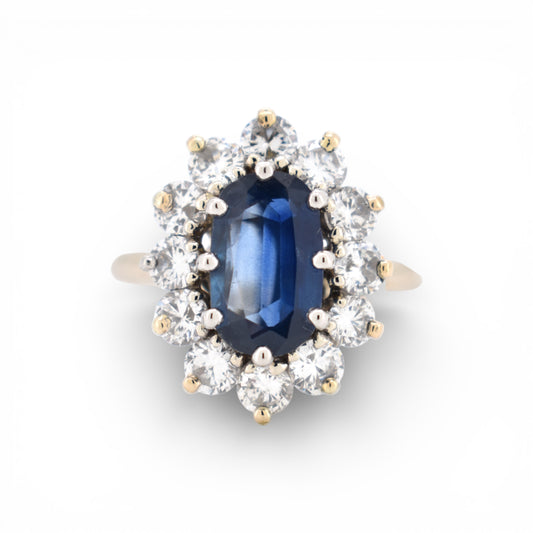 Large vintage 18k gold cluster ring with 3ct natural sapphires and 1.5ct diamonds