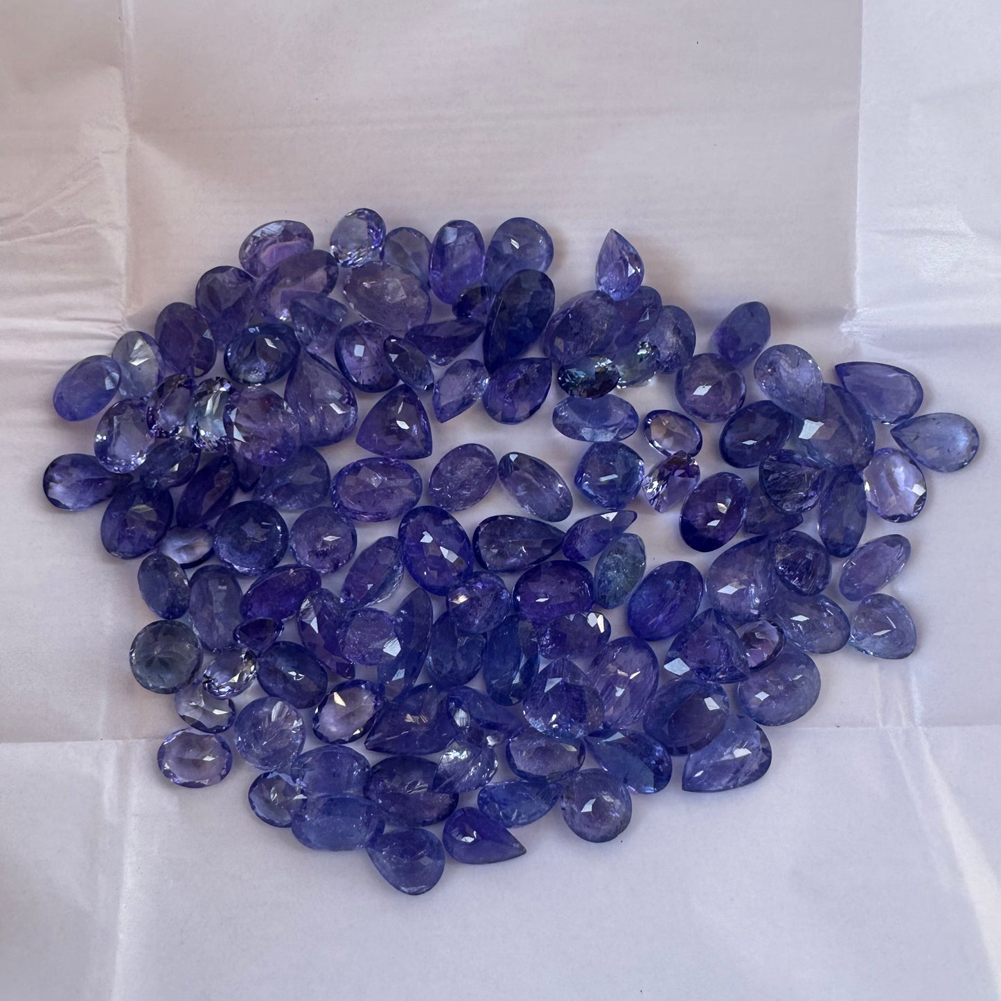 Natural Tanzanite between 0.80-2.5 Carats size – Bulk Loose Gemstones Mix cut inclusion