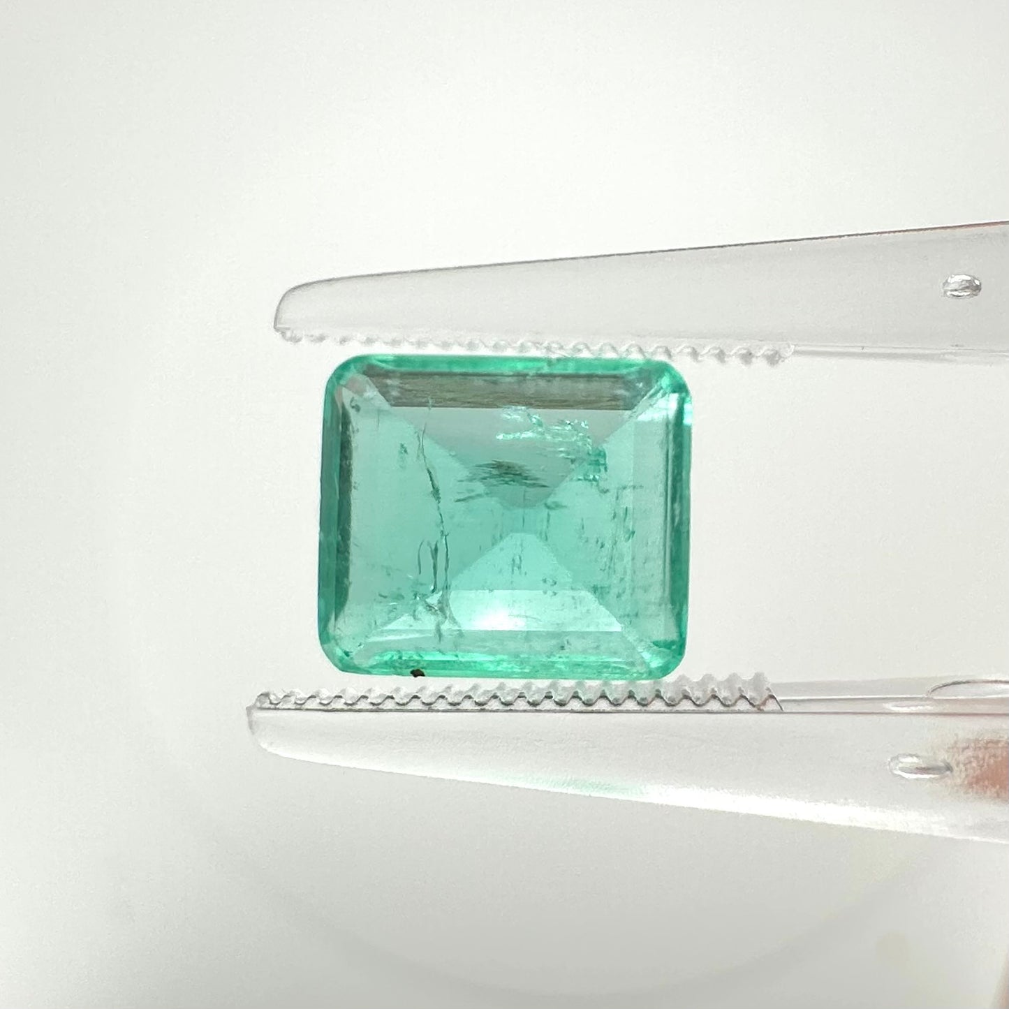Natural Colombia Emerald 2.34ct | Minor Oil Certified