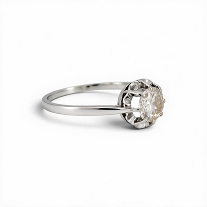 Antique Art Deco 18k Gold Solitaire Ring — 0.70ct Old-Cut Diamond | Circa 1920
