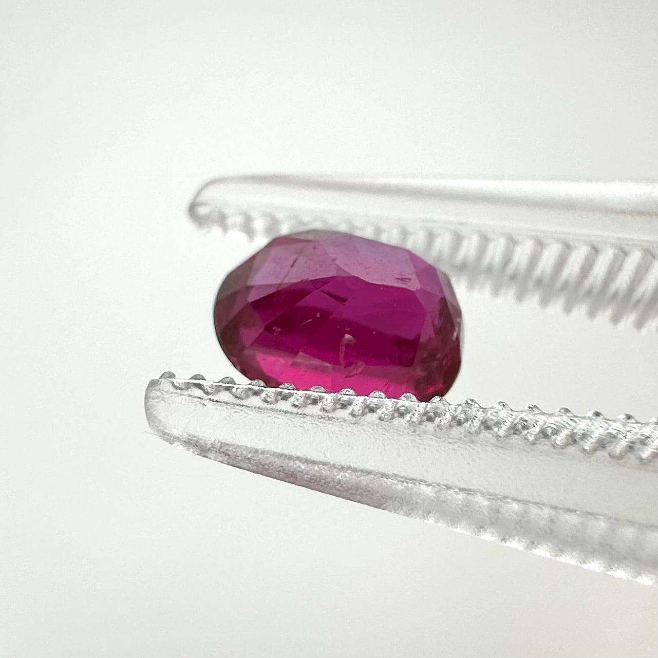 Natural Siam Ruby (Thailand) 0.68ct | No-Heat