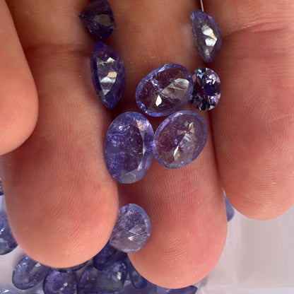 Natural Tanzanite between 0.80-2.5 Carats size – Bulk Loose Gemstones Mix cut inclusion