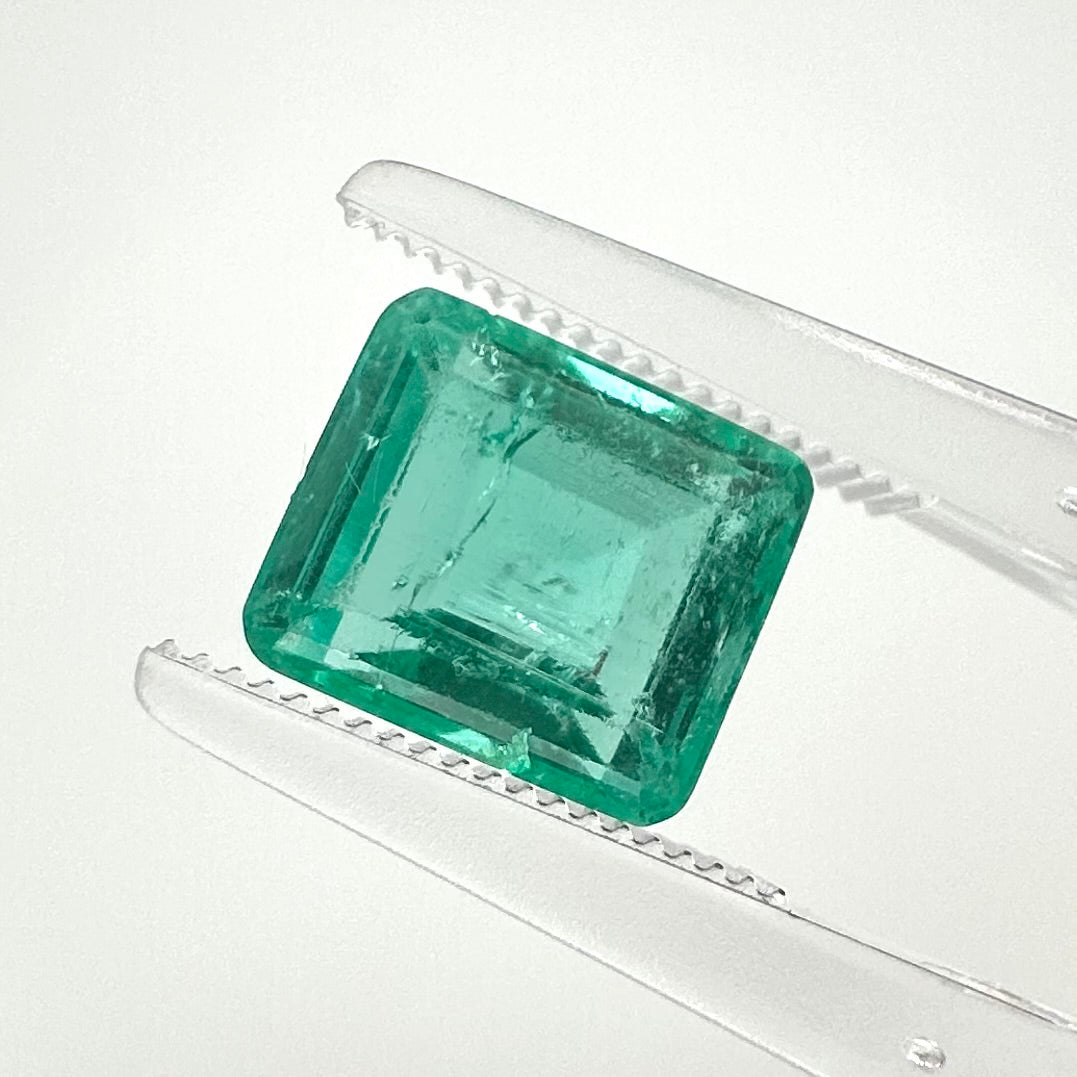 Natural Colombia Emerald 2.34ct | Minor Oil Certified