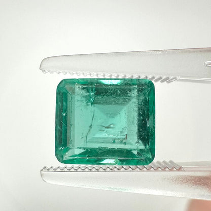 Natural Colombia Emerald 2.34ct | Minor Oil Certified