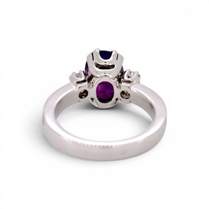 18k Gold Three-Stone Ring — Natural Purple Himalaya Sapphire & Diamonds | GRS Certified