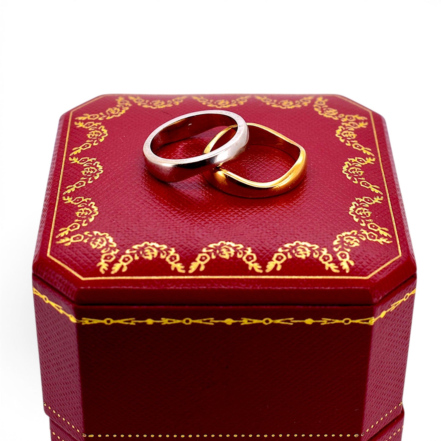 Cartier Nouvelle Vague 18k White & Yellow Gold Interlocking Ring — Signed & Numbered | Original Box