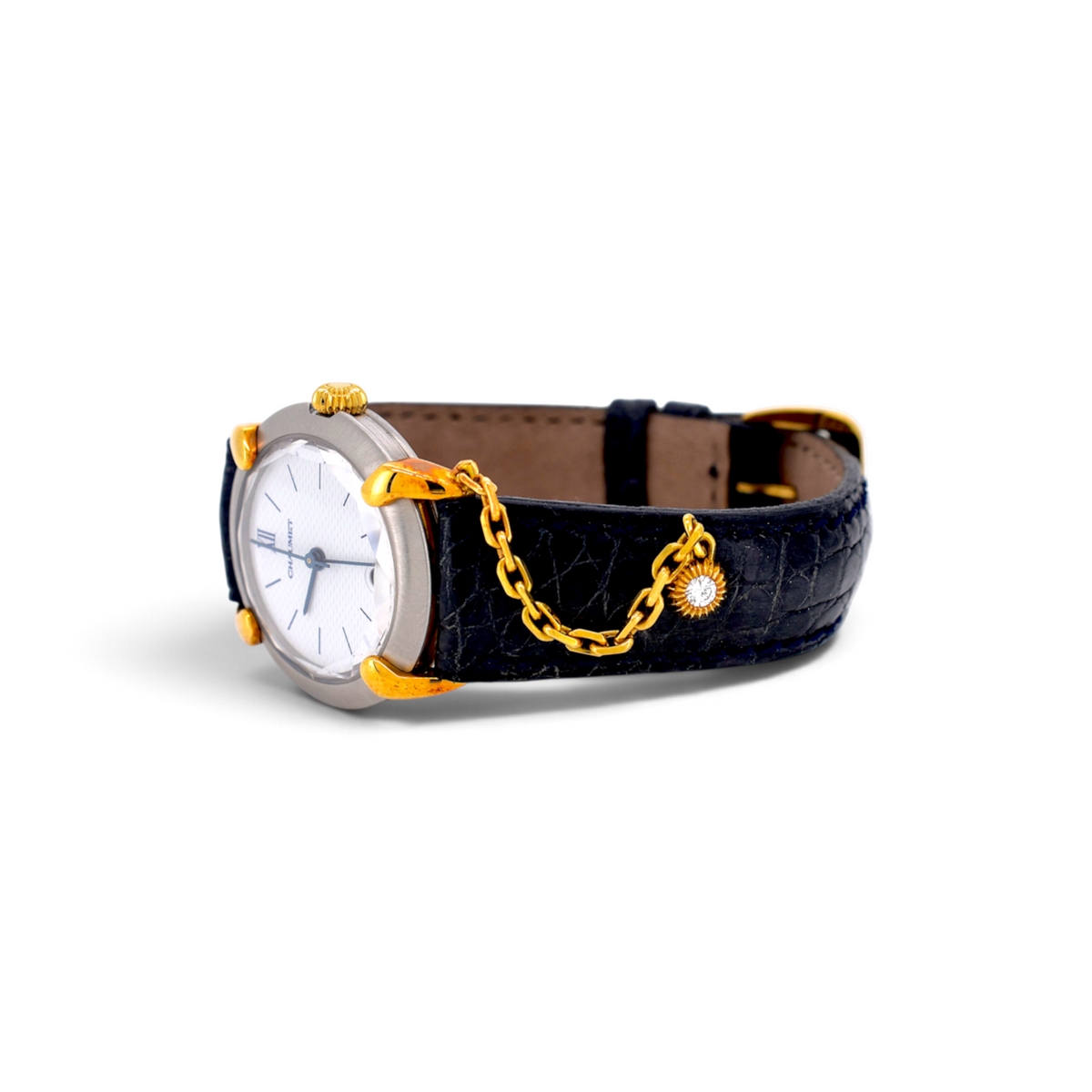 Montre vintage Antique Jewelry Finds Chaumet Elysee en or 18k et acier avec bracelet cuir et chaine diamantee