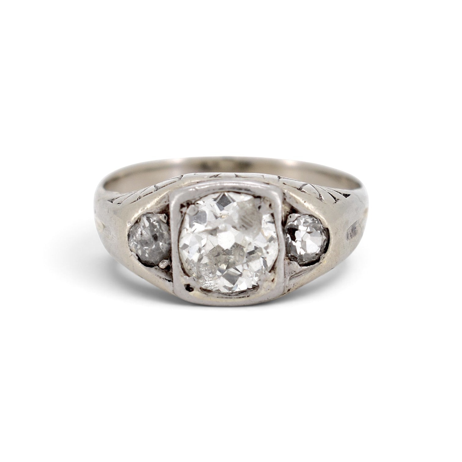Antique Art Deco 18k gold trilogy ring 
1ct old-cut diamonds hand-engrave shank front view circa 1920 — Antique Jewelry Finds