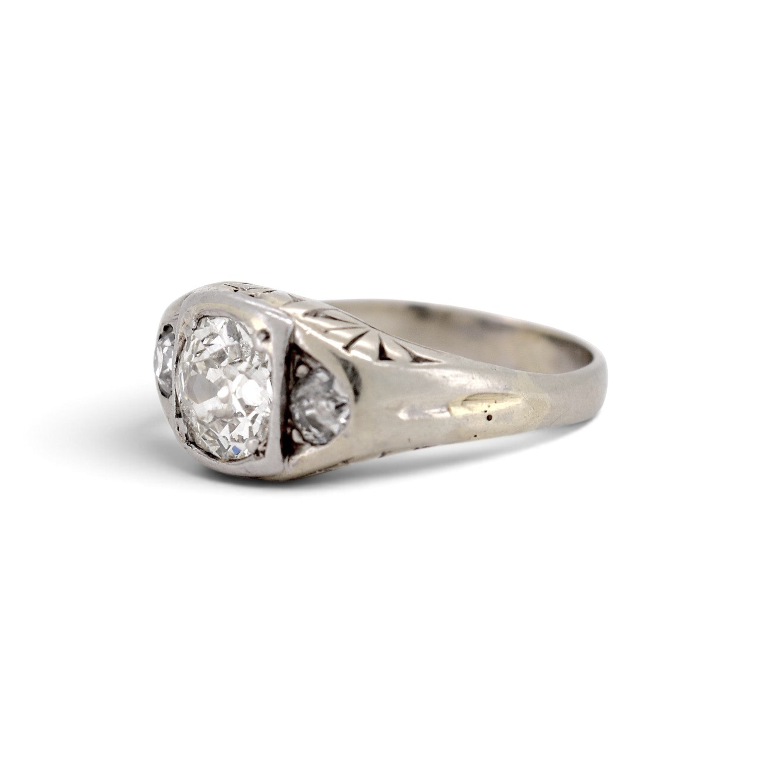 Antique Art Deco 18k gold trilogy ring old-cut diamond hand-engraved detail side view eagle head hallmark — Antique Jewelry Finds