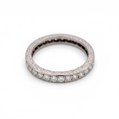 Old-cut diamonds 1.50ct F VS1 Art Deco platinum full eternity band close-up circa 1920 — Antique Jewelry Finds