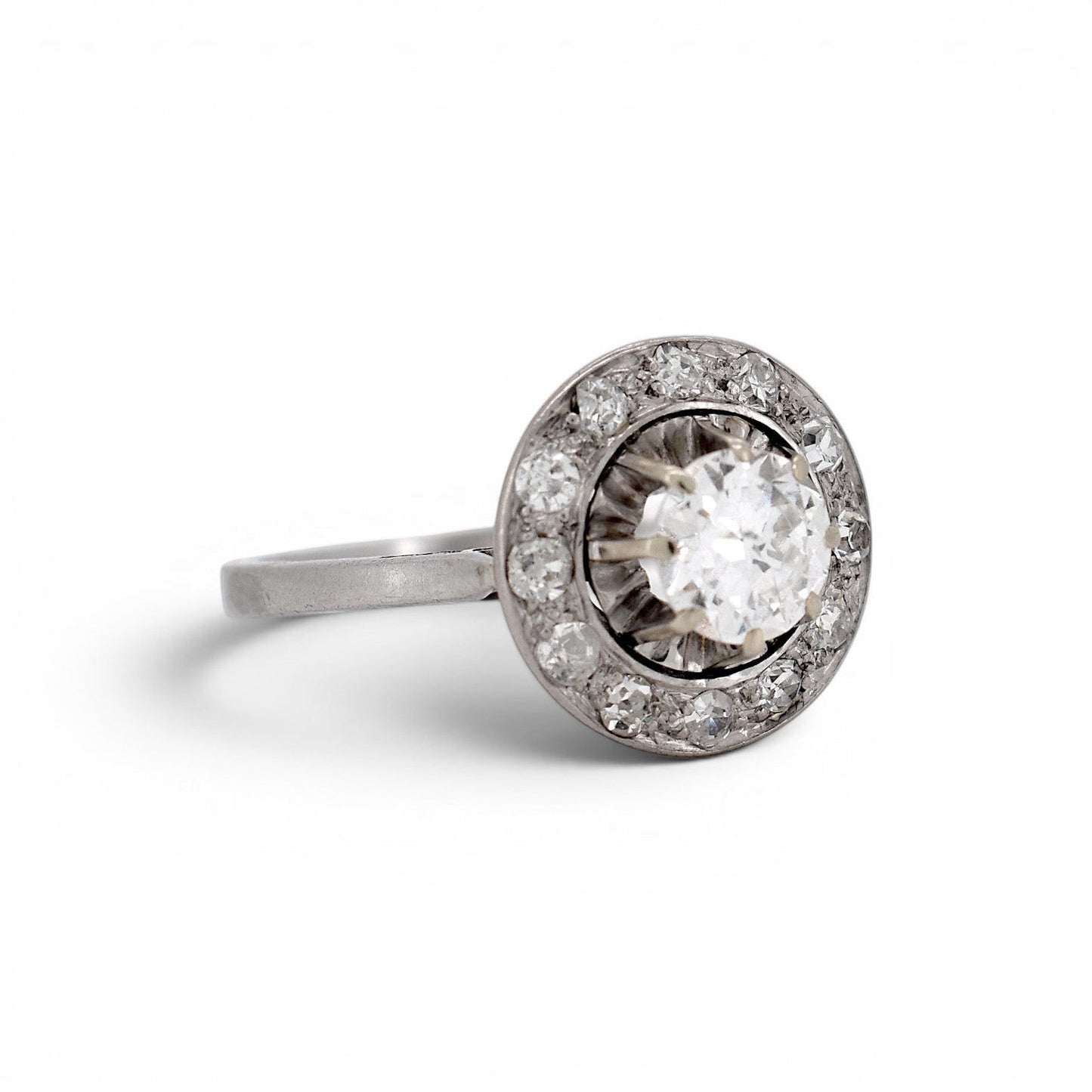 Antique Art Deco 18k white gold platinum diamond halo ring detail side view circa 1930 — Antique Jewelry Finds