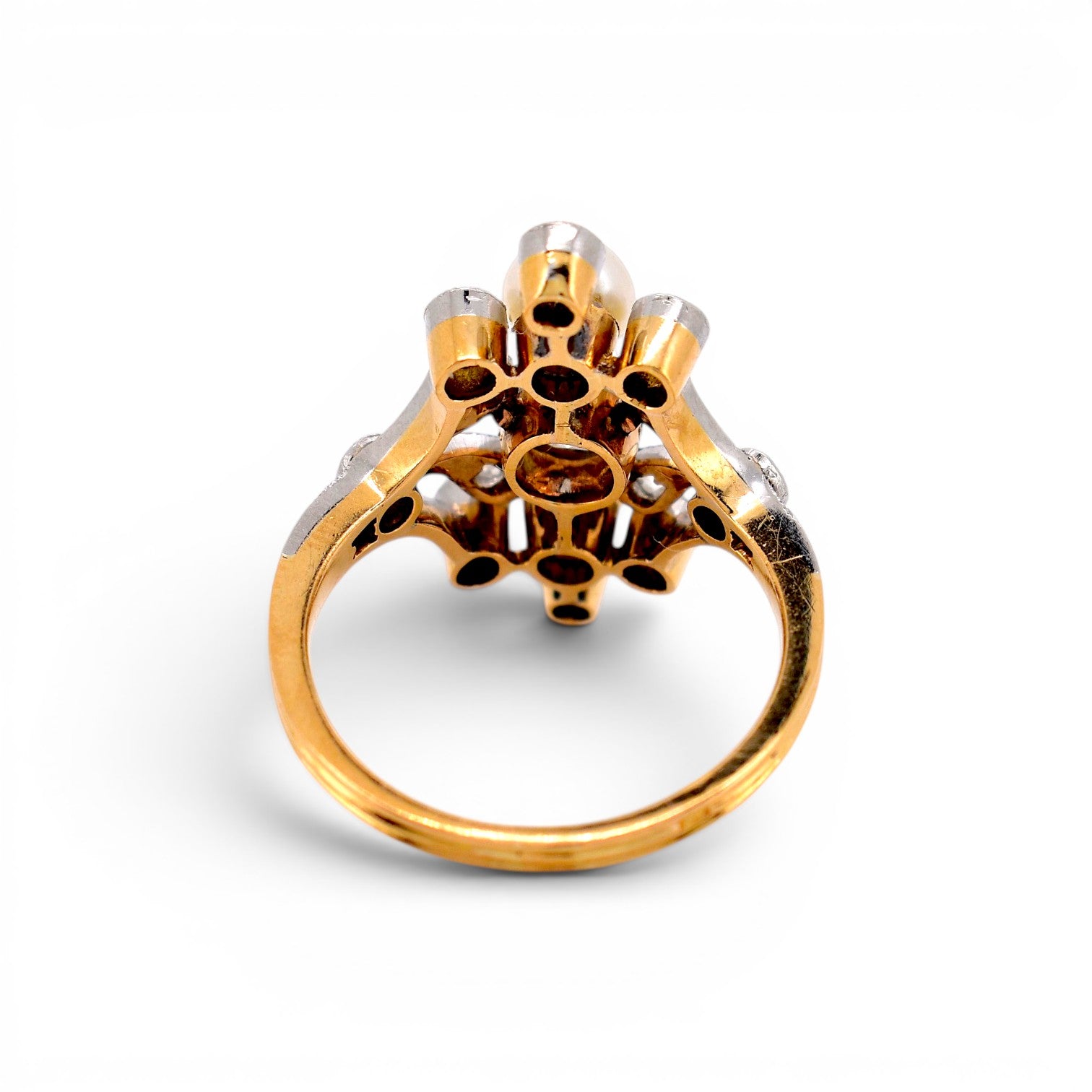 Antique Art Nouveau 18k gold ring back view shank detail 4.5g size 5 US — Antique Jewelry Finds