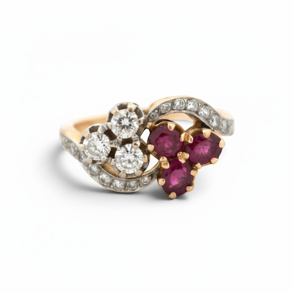 Antique Belle Epoque ruby and diamond clover Toi et Moi ring in 18k gold by Antique Jewelry Finds