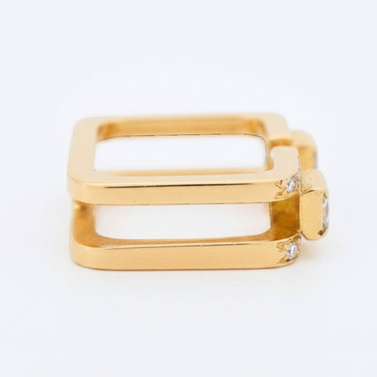 Unisex Jean Vendôme square diamond ring by the side