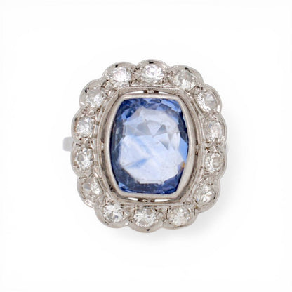 Art Deco Pompadour ring in platinum featuring 4ct unheated Ceylon sapphire and diamonds