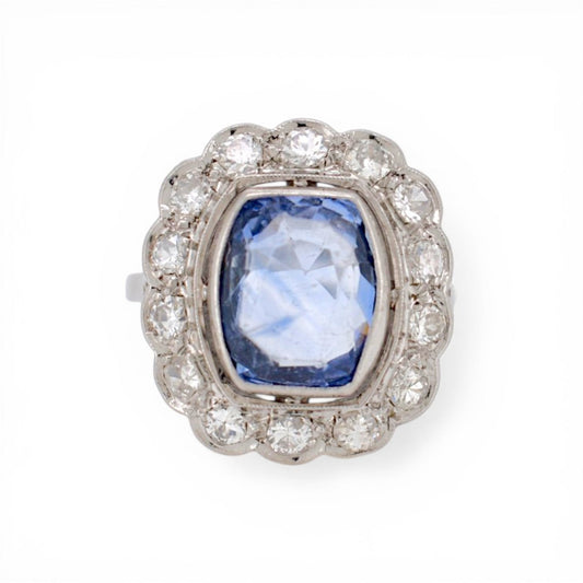 Art Deco Pompadour ring in platinum featuring 4ct unheated Ceylon sapphire and diamonds