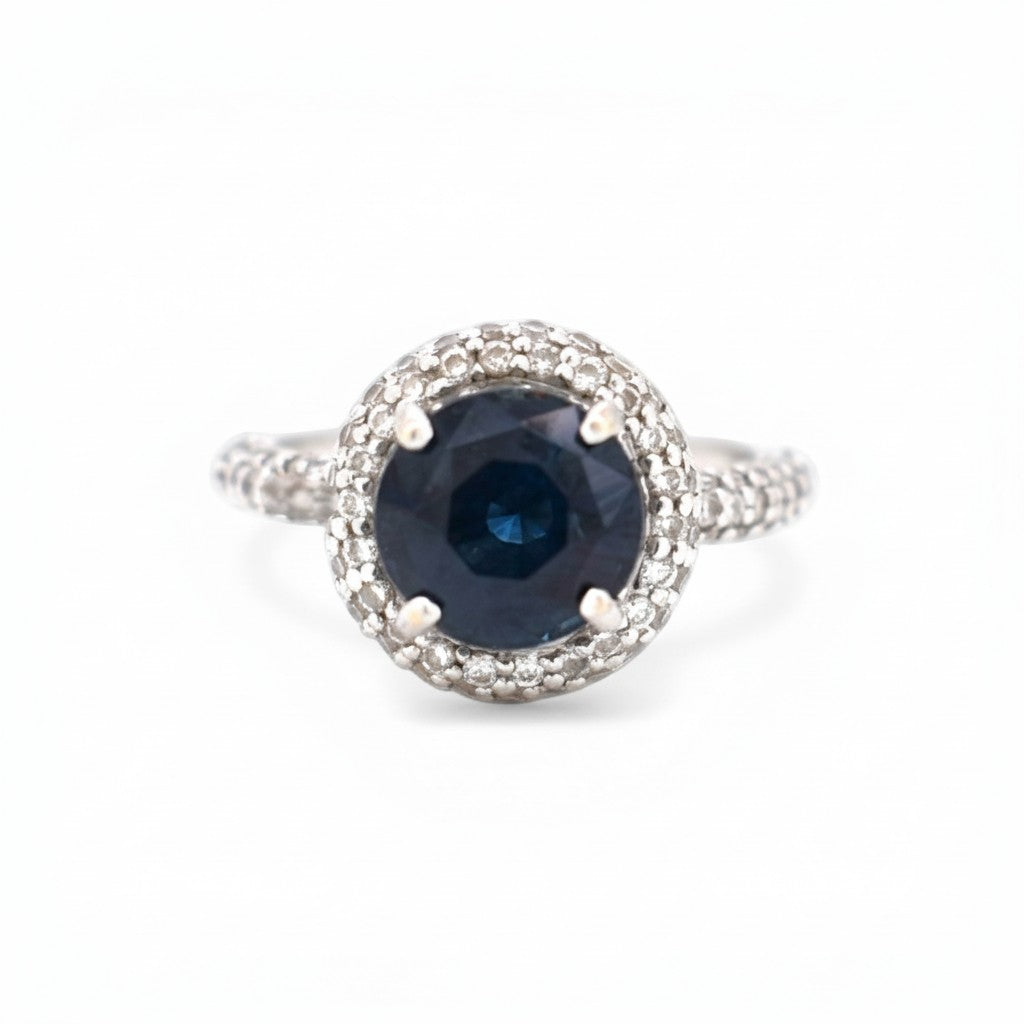 Bague halo double saphir bleu 3 carats en or 18 carats avec diamants, circa 2000, par Antique Jewelry Finds