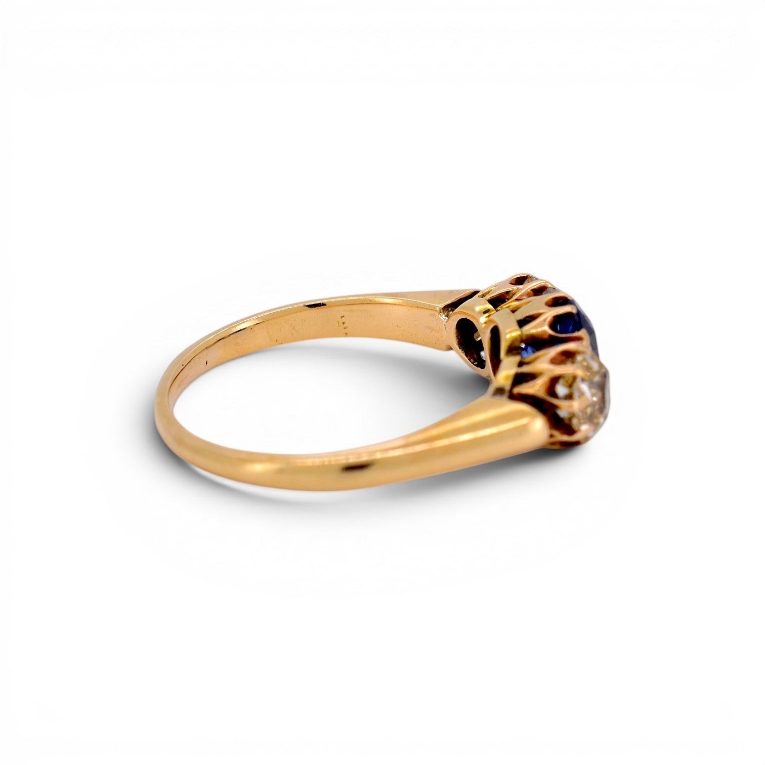 Antique Victorian 14k gold trilogy ring back view shank detail 2.6g size 5.25 US — Antique Jewelry Finds