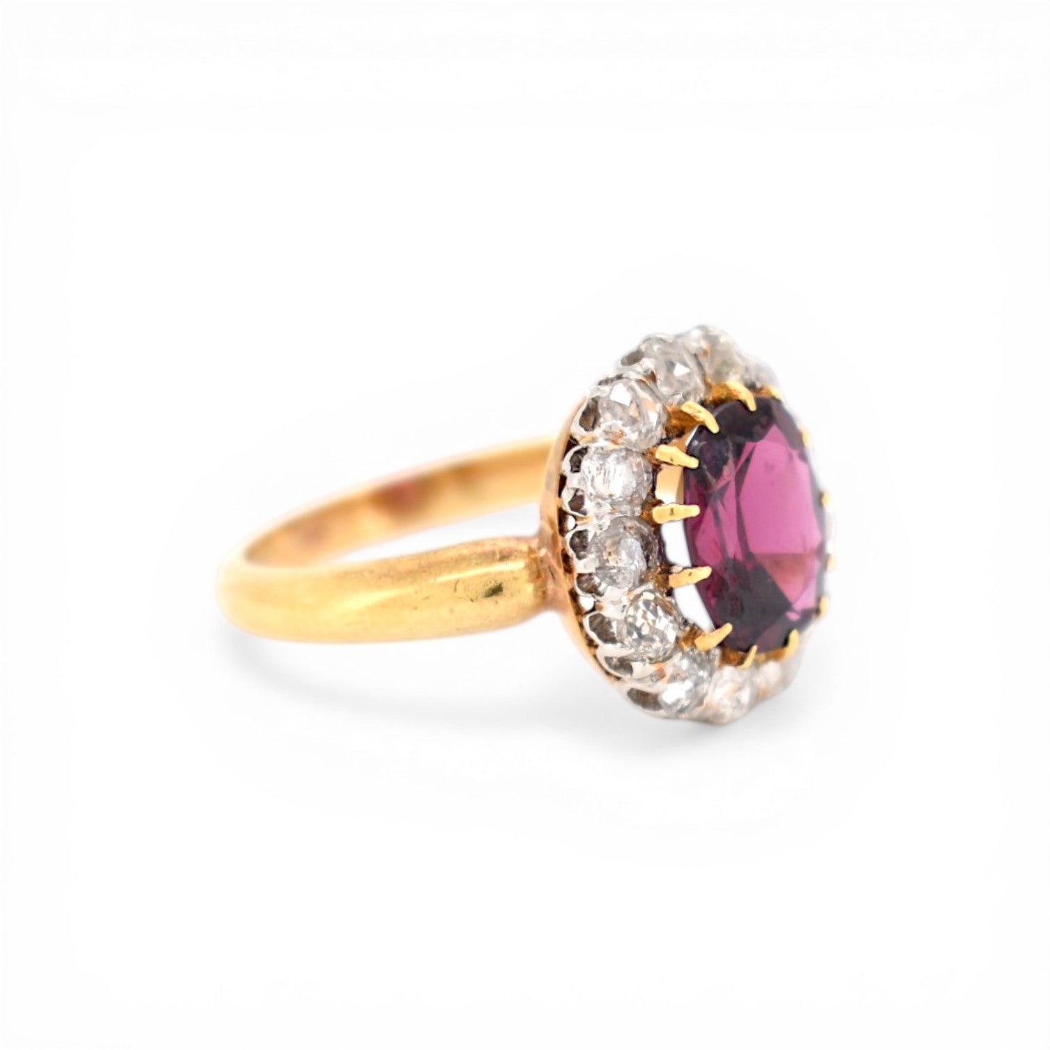 Antique Belle Epoque 18k gold ring with natural rubellite garnet and old cut diamond 