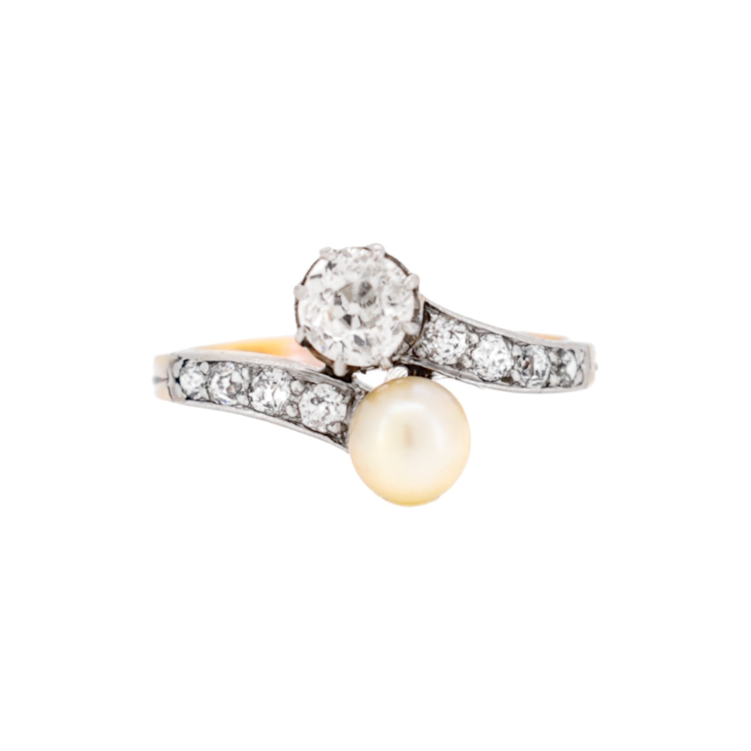Antique Belle Epoque Toi et Moi ring with old cut diamond and white pearl