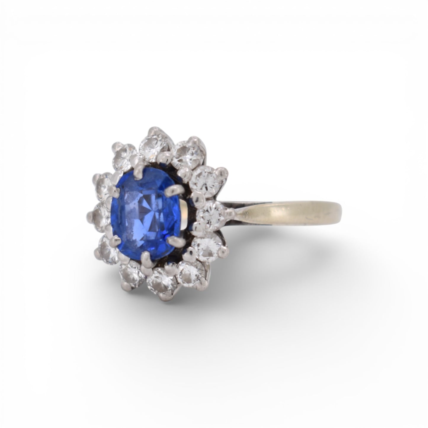 Macro shot of the 1.1ct natural unheated blue Ceylon sapphire showcasing its vibrant color