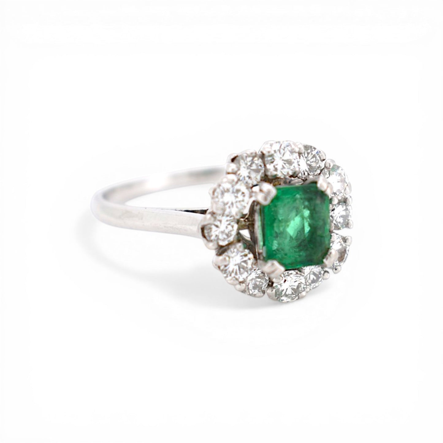 Side view of platinum Mellerio ring showing the high-end jewelry construction