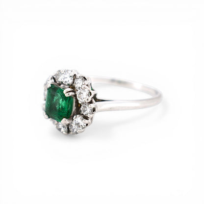 Close-up of D color VVS clarity diamonds on a Mellerio French luxury ring