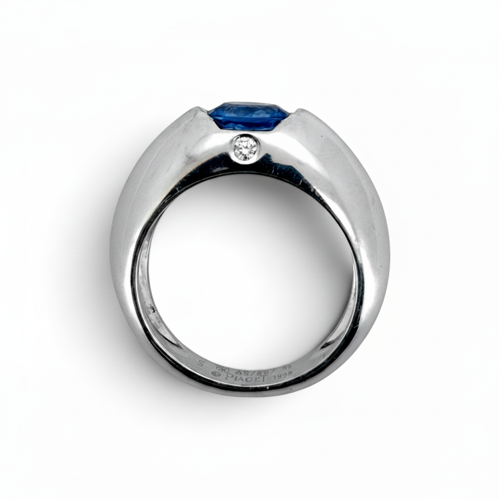 Piaget Biseau signed 18k gold ring back view 8.4g size 7.5 US — Antique Jewelry Finds