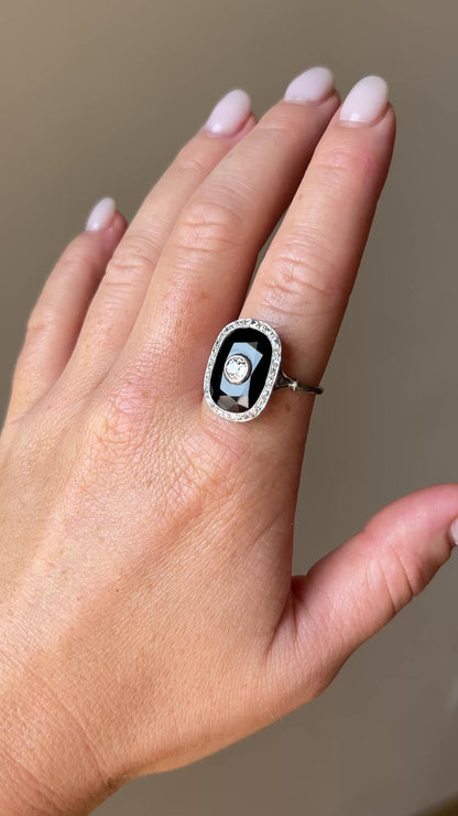 Antique Art Deco Cocktail Ring — 10-15ct Natural Sapphire & Old-Cut Diamond | Circa 1920