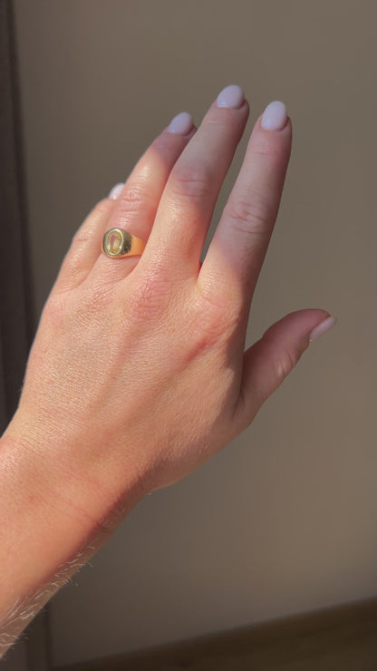 Vintage 18k Gold Signet Ring, 2.5ct Natural Yellow Ceylon Sapphire
