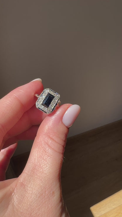 Antique Art Deco Ring — Natural Sapphire & Diamond | Circa 1920