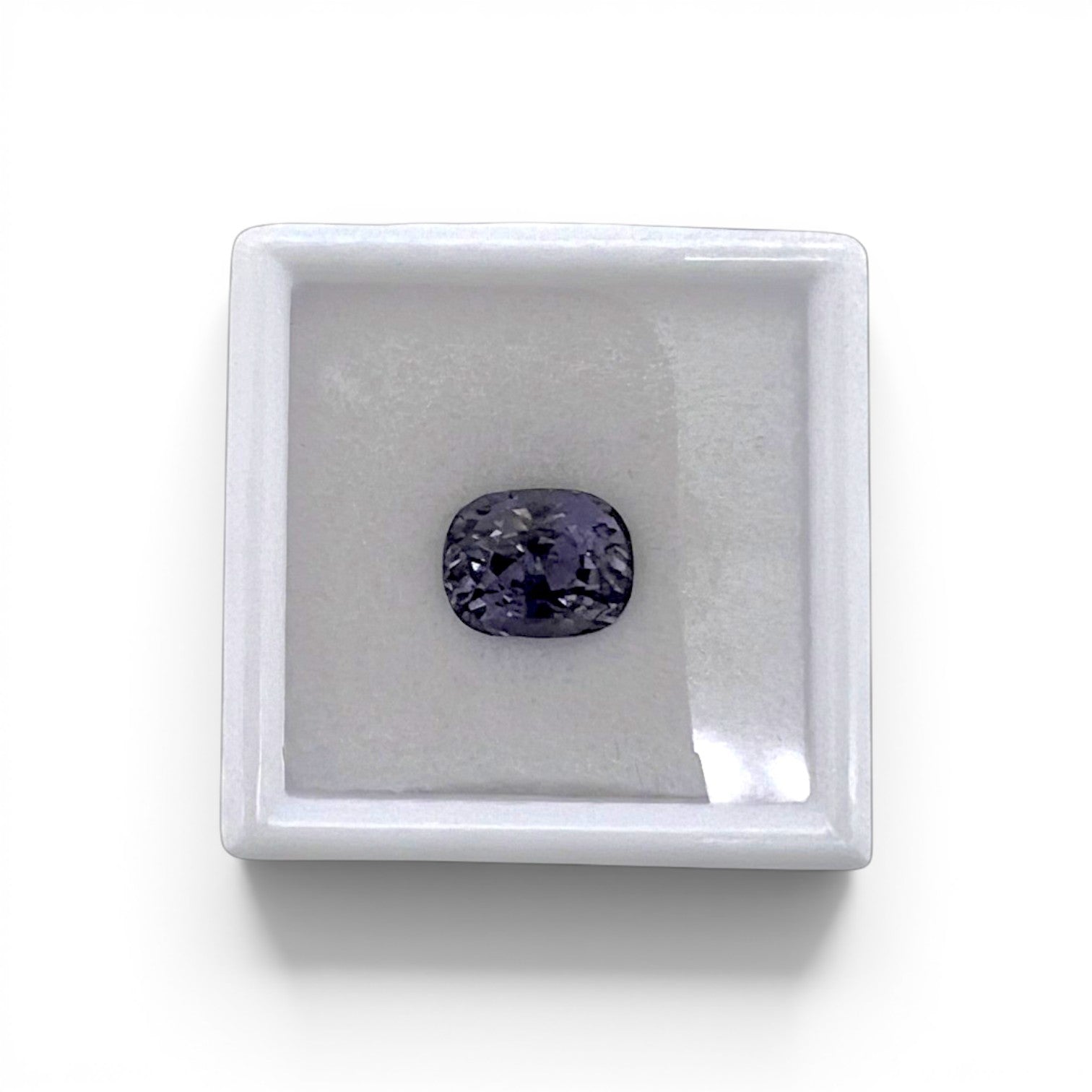 Loose 2.70 carat unheated lavender spinel gemstone from Vietnam displayed inside a luxury presentation gem box by Antique Jewelry Finds.