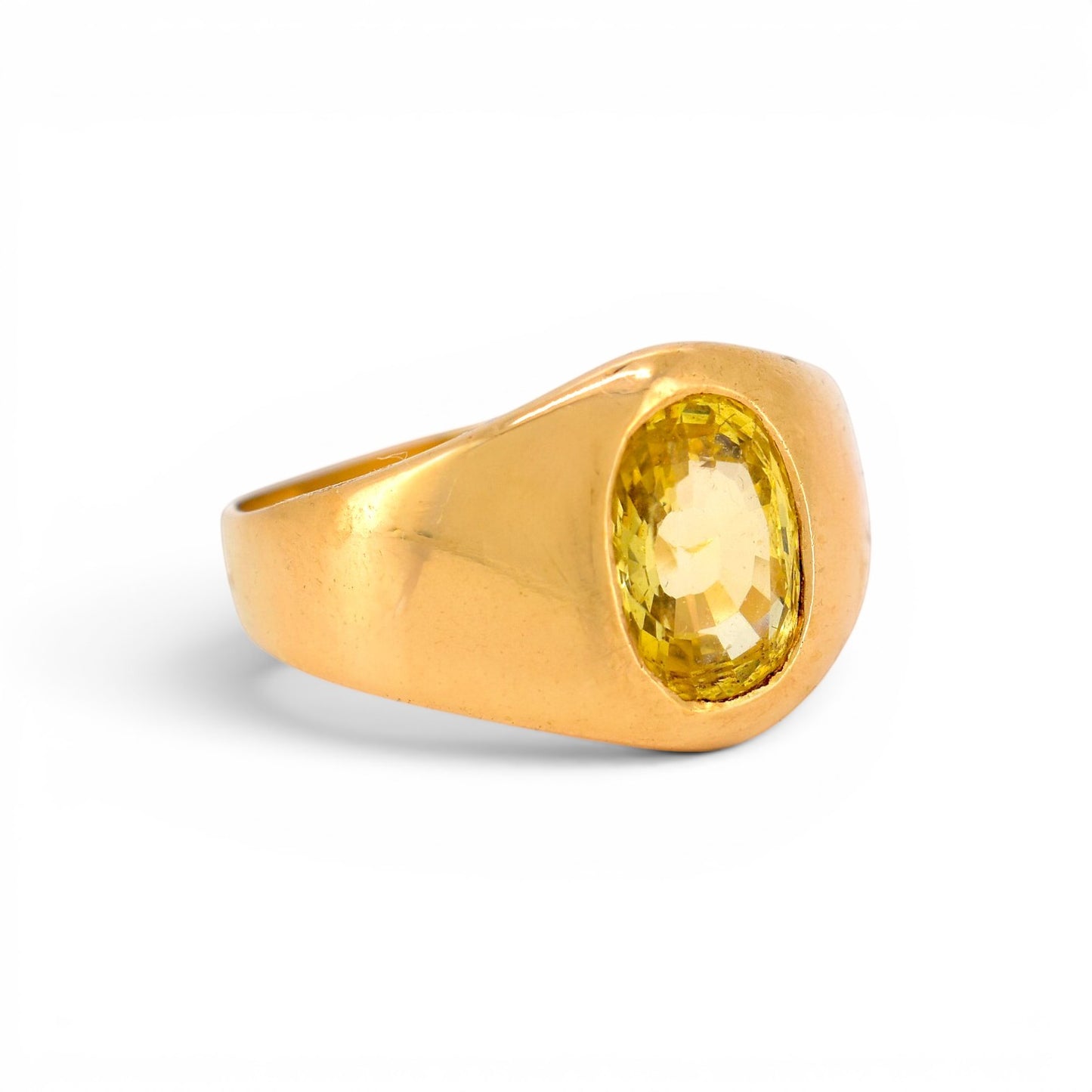 Vintage 18k gold signet ring yellow sapphire side view French hallmark — Antique Jewelry Finds